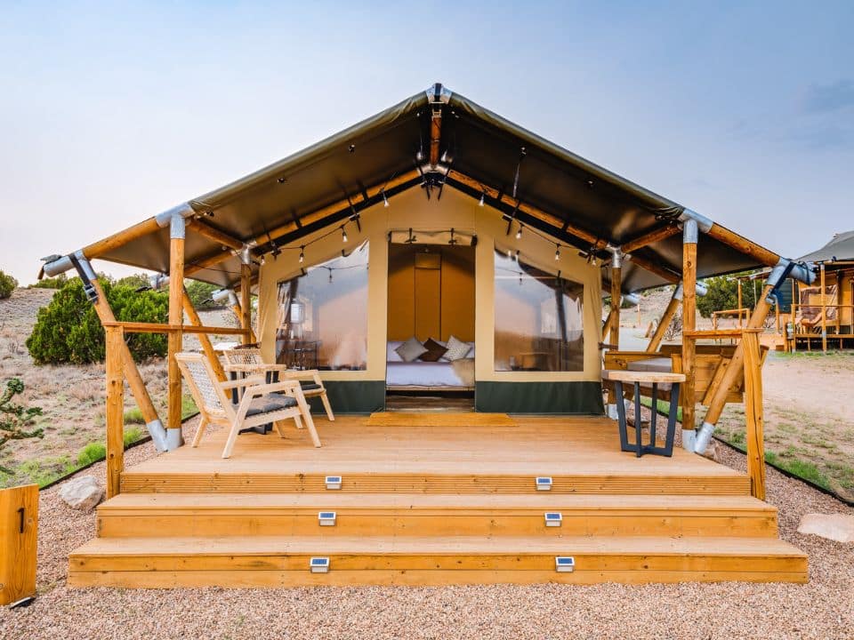 Clam Ineenstorting tweedehands Safari tent Compact | Meet our glamping tents | Outstanding Tent